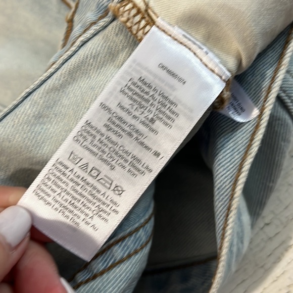 Madewell Relaxed Denim Shorts Size 32. NWT - Picture 9 of 13